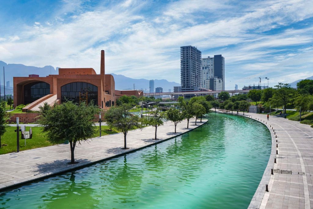 Paseo Santa Lucía, Monterrey, México